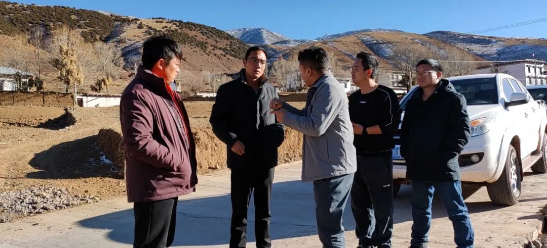 周富亭同志强调,一是要结合芒康县情实际,进一步修改,细化,完善高标准